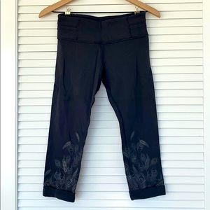 LuLuLemon Grey Compression Leggings (6)